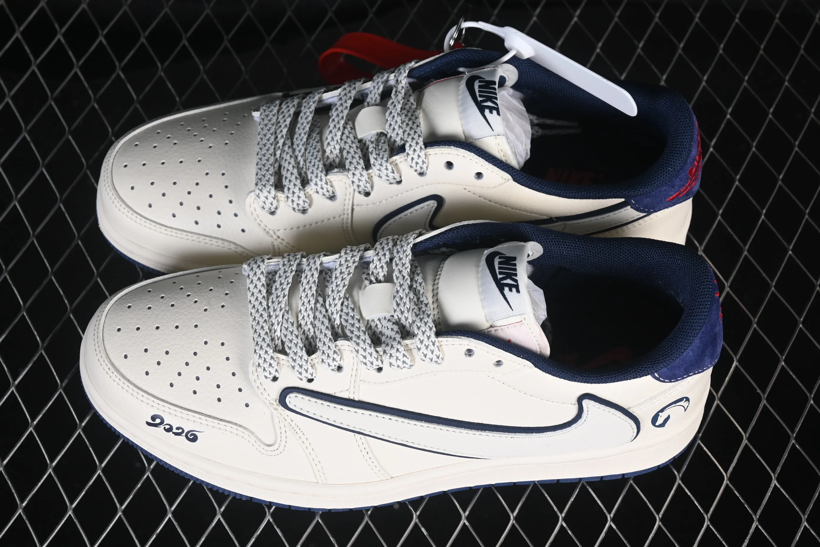 All categories Air Jordan Jordan series basketball shoes Air Jordan 1 Low High-end customized low-top sneakers Travis Scott x Fragment Design x Air Jordan 1 Low OG SP AJ1 Joe 1 Year of the Horse limited edition off-white navy low-top cultural casual sneakers FF9989-013